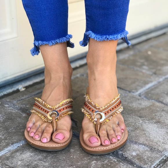 NIB Boho Beaded Grommet Slip On Sandals - Picture 7 of 8